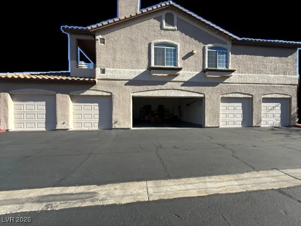 $2,475 | 75 North Valle Verde Drive, Unit 1511, Henderson, NV 89074
