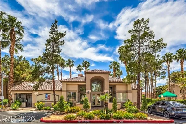 $2,475 | 75 North Valle Verde Drive, Unit 1511, Henderson, NV 89074