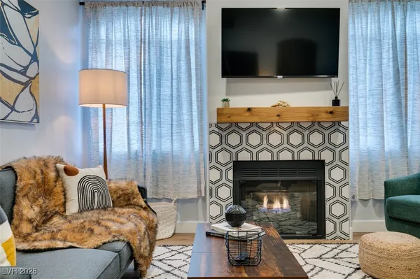 $2,475 | 75 North Valle Verde Drive, Unit 1511, Henderson, NV 89074