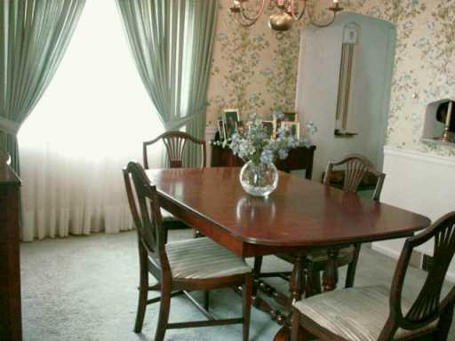 1106 Varner Road Whitehall, PA 15227 - Photo 4 of 8 Gallery Image 4