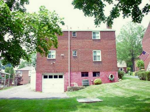 1106 Varner Road Whitehall, PA 15227 - Photo 7 of 8 Gallery Image 7