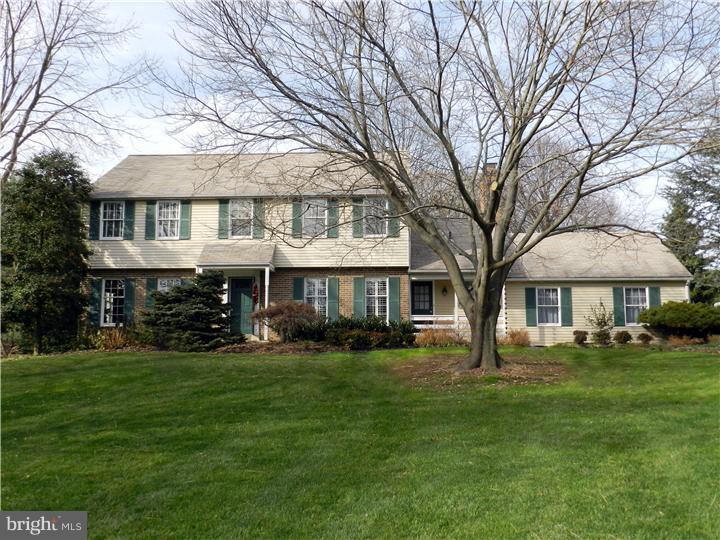 10 Gingerwood Road Malvern, PA 19355 - Photo 1 of 25 Exterior Front