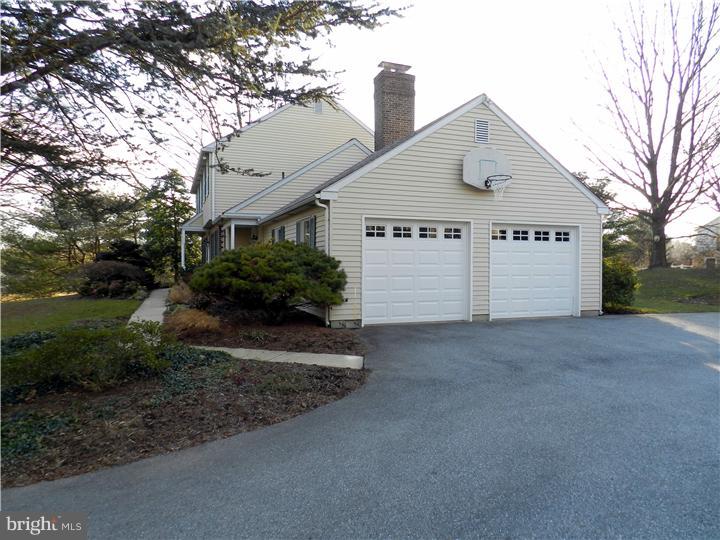 10 Gingerwood Road Malvern, PA 19355 - Photo 23 of 25 Garage