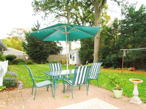 77 Donna Road Bellingham, MA 02019 - Photo 8 of 29 Gallery Image 8
