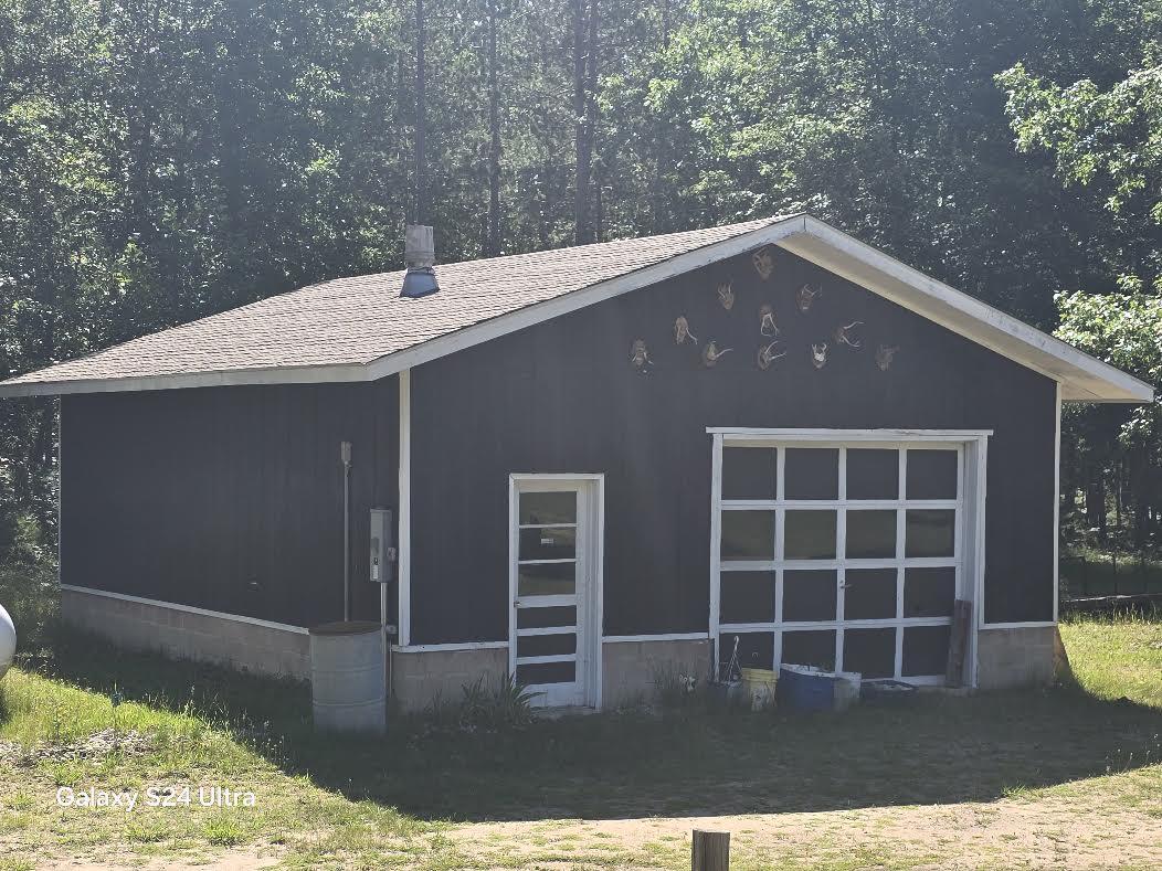 3875 Skocelas Road North Manistee, MI 49660 - Photo 3 of 11 5