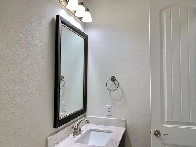 $2,200 | 822 Susan Street, Anna, TX 75409