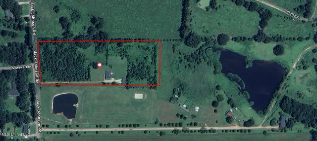 $291,500 | 1840 Jack Johnson Road, Terry, MS 39170