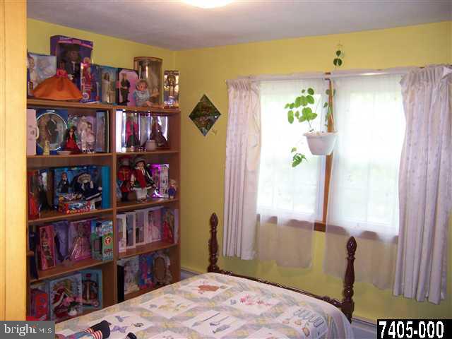 2235 Cold Springs Road Orrtanna, PA 17353 - Photo 5 of 16