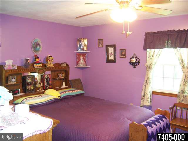 2235 Cold Springs Road Orrtanna, PA 17353 - Photo 7 of 16