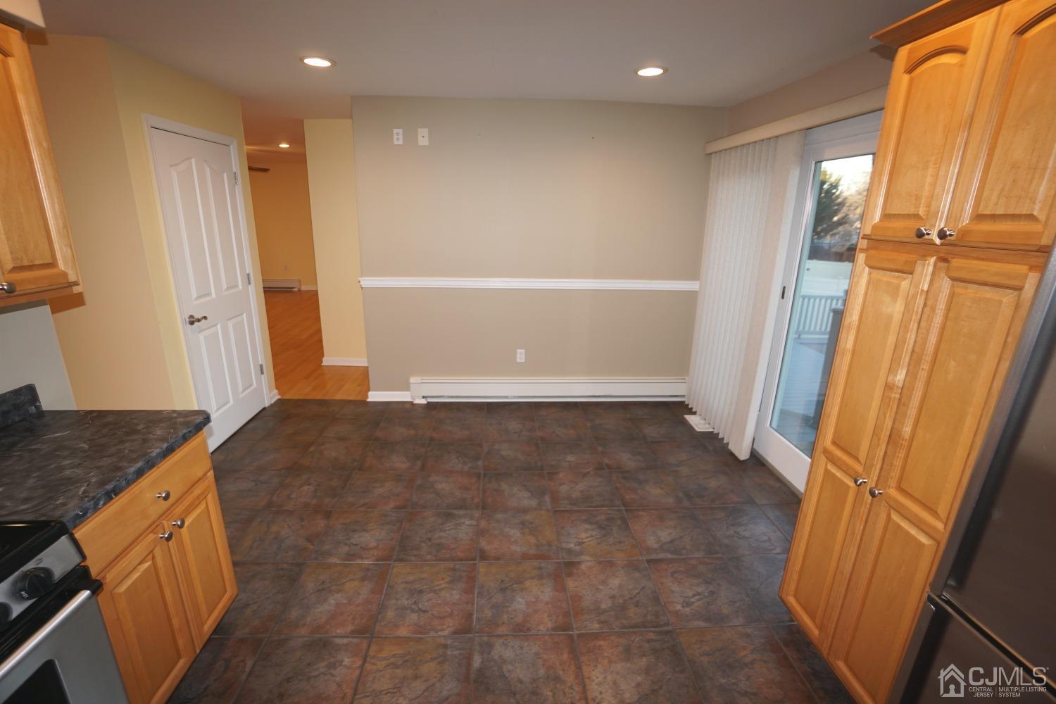 164 Normandy Road Colonia, NJ 07067 - Photo 15 of 47