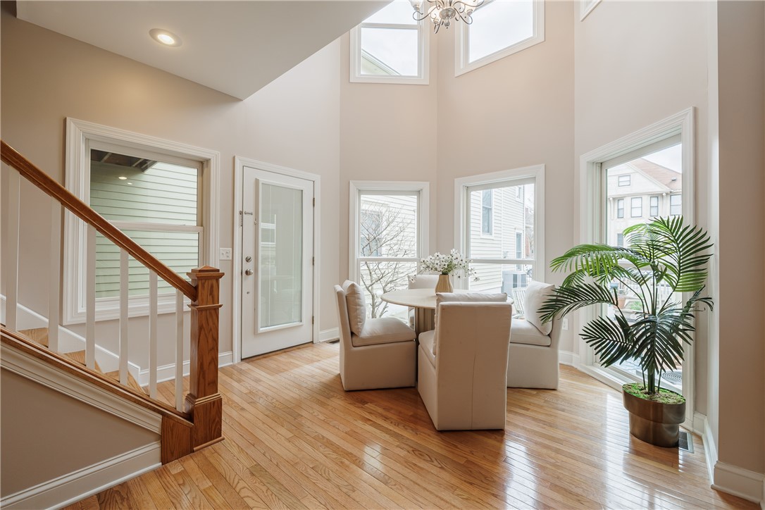 52 Windsor Street Rochester, NY 14605 - Photo 3 of 28