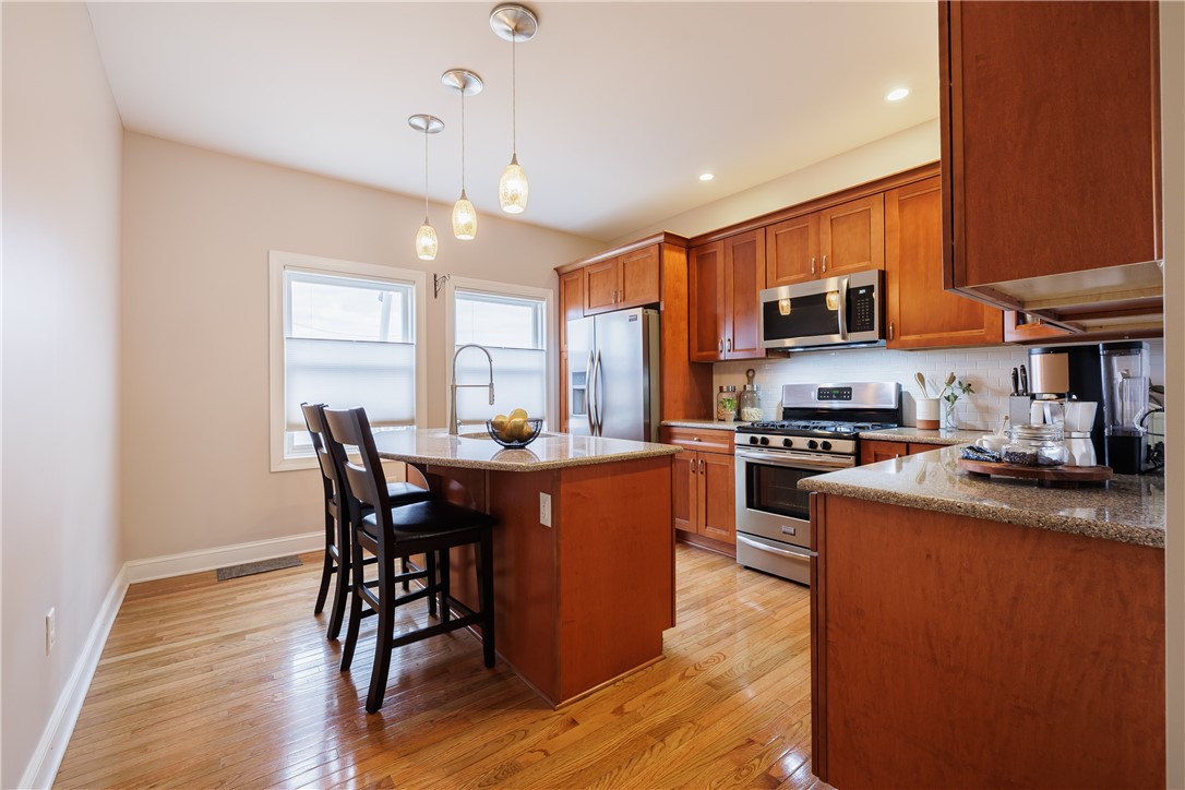 52 Windsor Street Rochester, NY 14605 - Photo 8 of 28