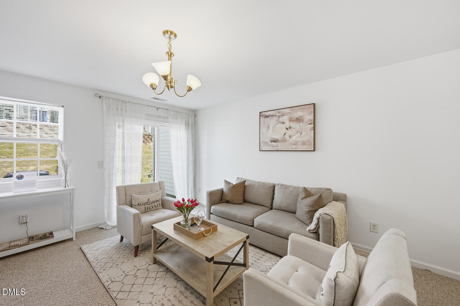 7719 Averette Field Drive Raleigh, NC 27616 - Photo 8 of 22 Living Room