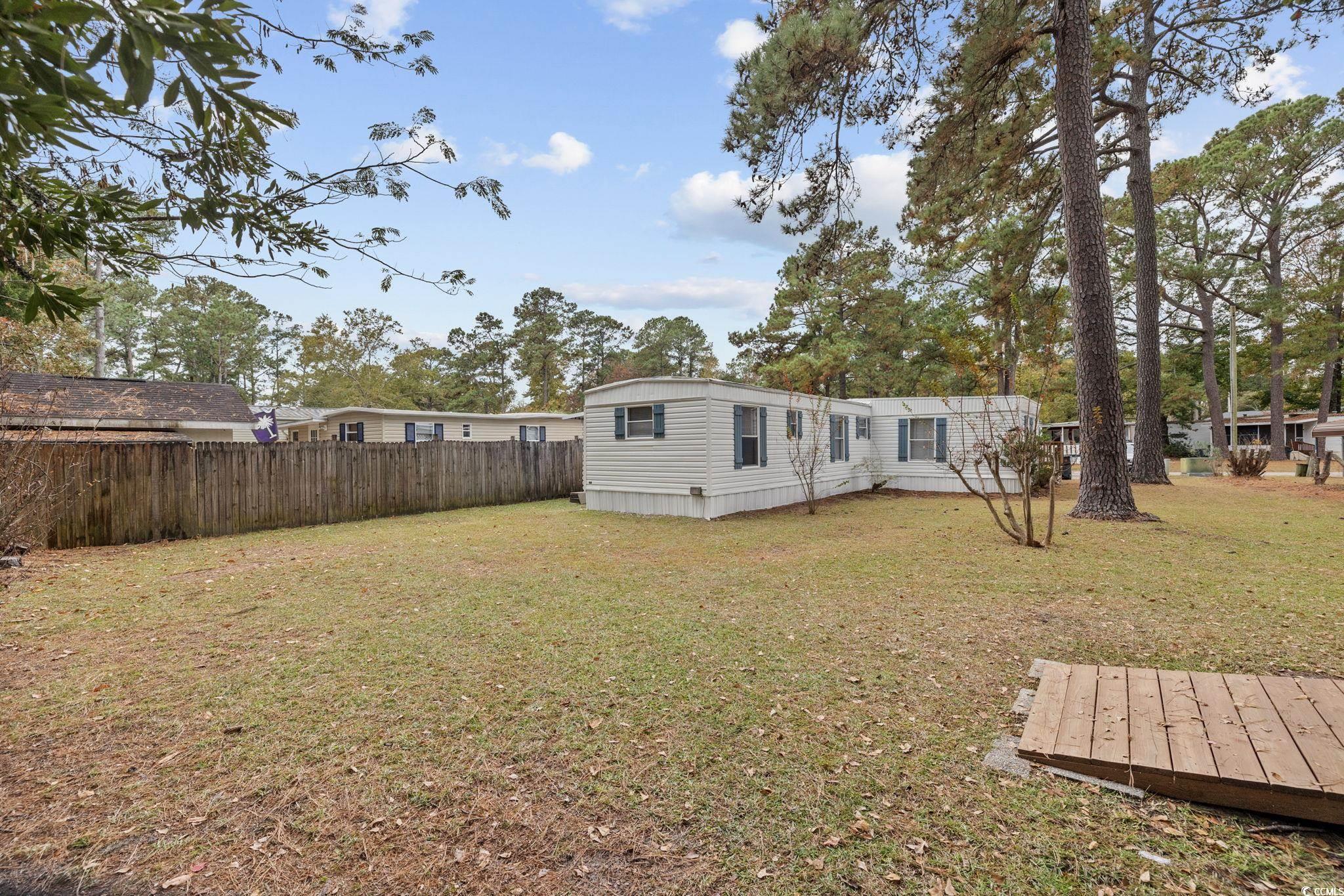 13 Islander Court Murrells Inlet, SC 29576 - Photo 27 of 35