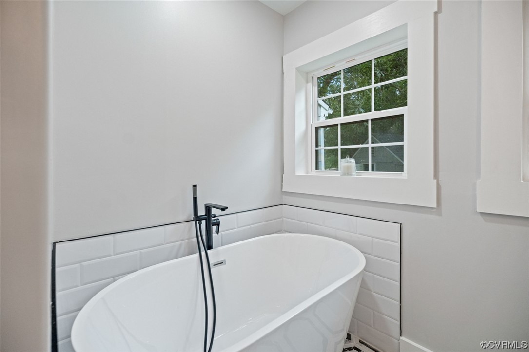 2209 Dupuy Road Petersburg, VA 23803 - Photo 15 of 29 Gallery Image 15