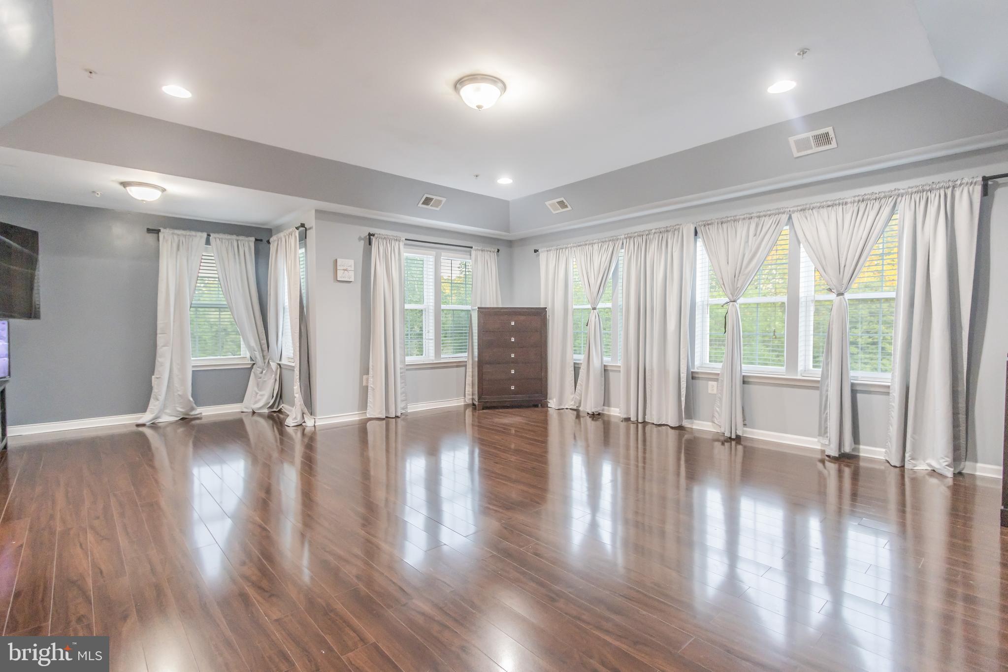 4907 Seltzer Road Lanham, MD 20706 - Photo 21 of 51