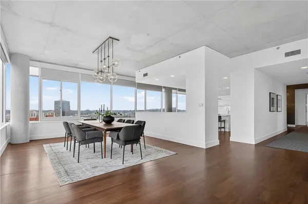 $2,895,000 | 4646 Broadway Boulevard, Unit 12, Kansas City, MO 64112