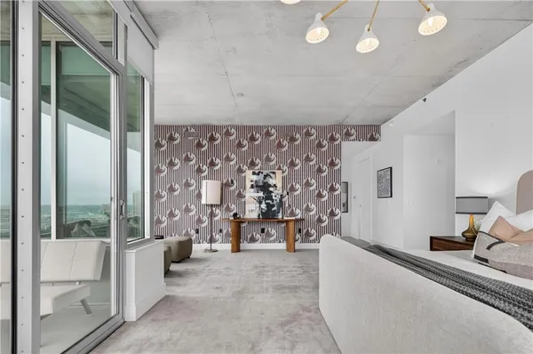 $2,895,000 | 4646 Broadway Boulevard, Unit 12, Kansas City, MO 64112