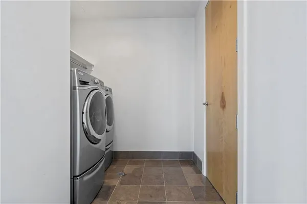 $2,895,000 | 4646 Broadway Boulevard, Unit 12, Kansas City, MO 64112