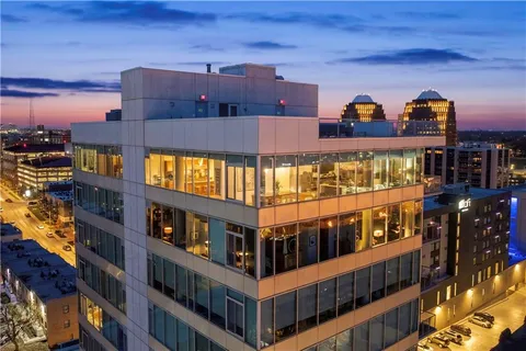 $2,895,000 | 4646 Broadway Boulevard, Unit 12, Kansas City, MO 64112