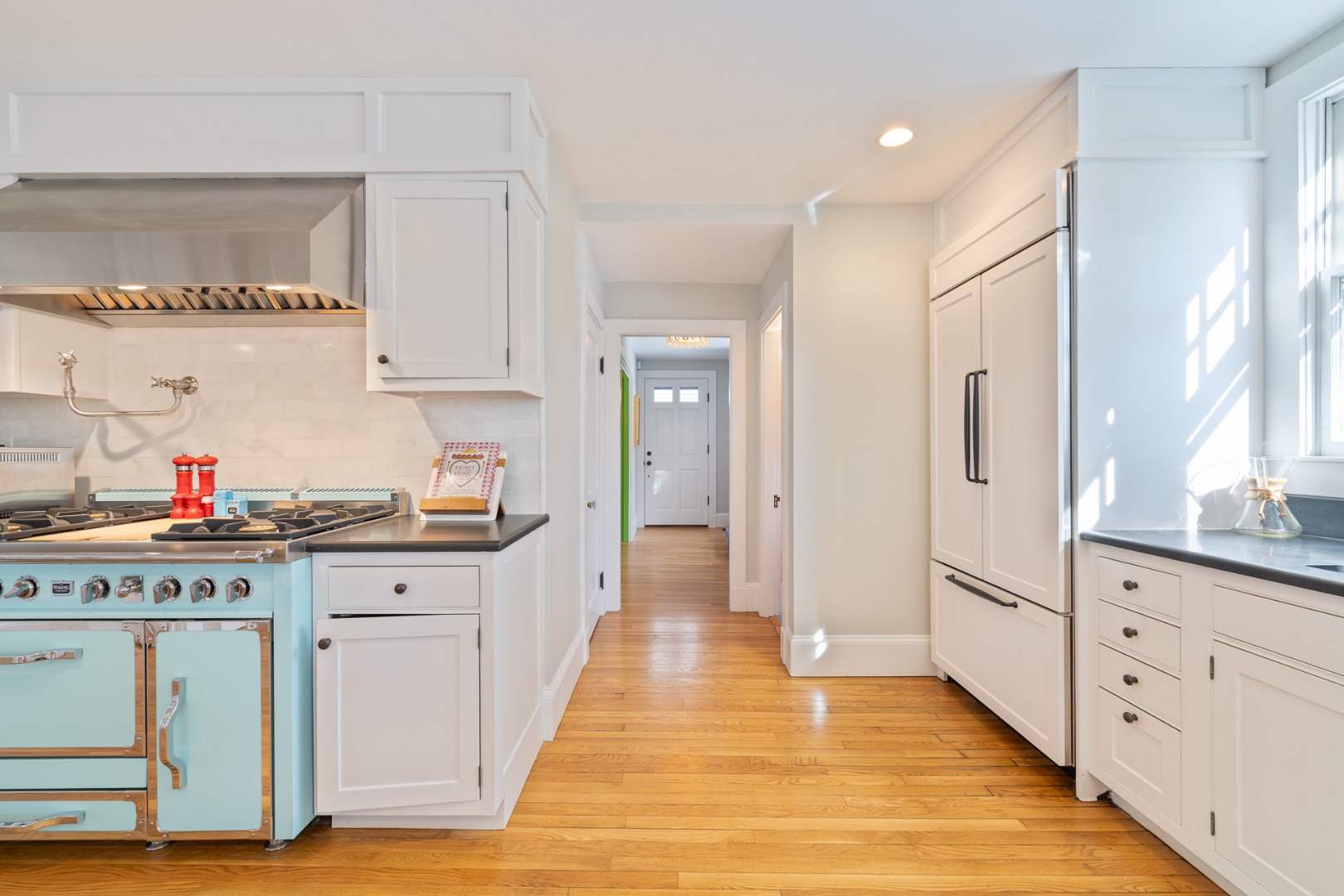 2 Silver Street Nantucket, MA 02554 - Photo 8 of 30