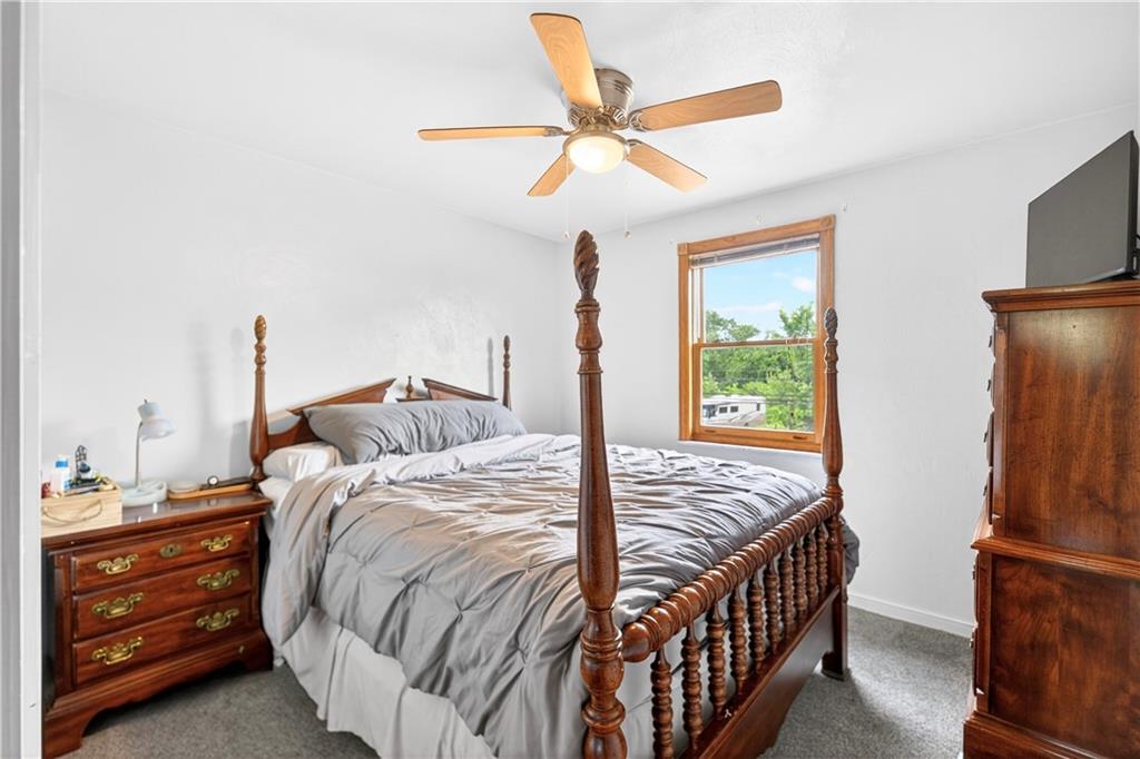 344 Lincoln Hall Road Elizabeth, PA 15037 - Photo 34 of 44 Bedroom 2