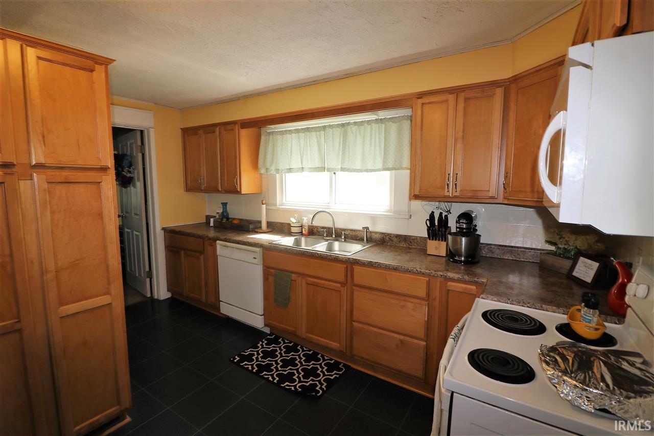 934 Wallner Quarry Road Bedford, IN 47421 - Photo 13 of 25 Gallery Image 13