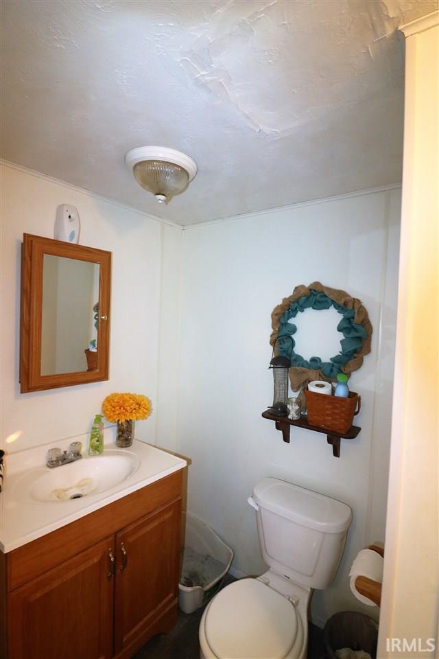 934 Wallner Quarry Road Bedford, IN 47421 - Photo 16 of 25 Gallery Image 16