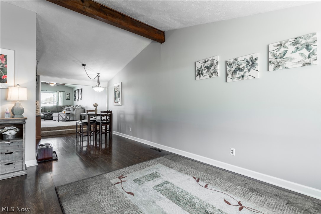 313 Ledge Road Northfield, OH 44067 - Photo 7 of 33