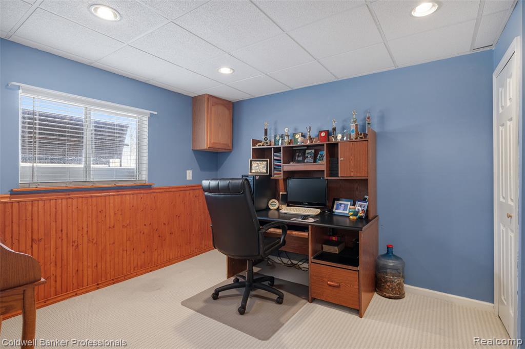 4881 Spring Meadow Drive Clarkston, MI 48348 - Photo 36 of 49 Gallery Image 36