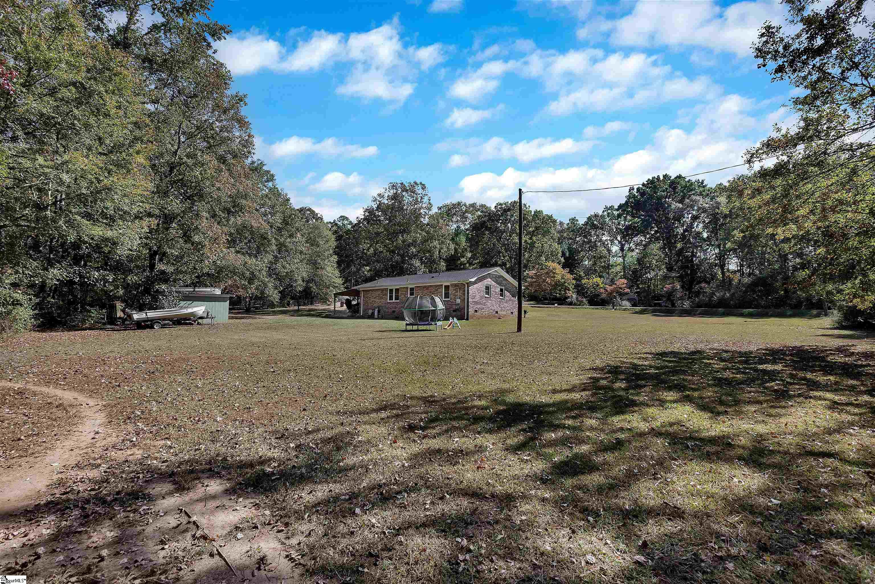 1409 Whiten Road Belton, SC 29627 - Photo 28 of 32