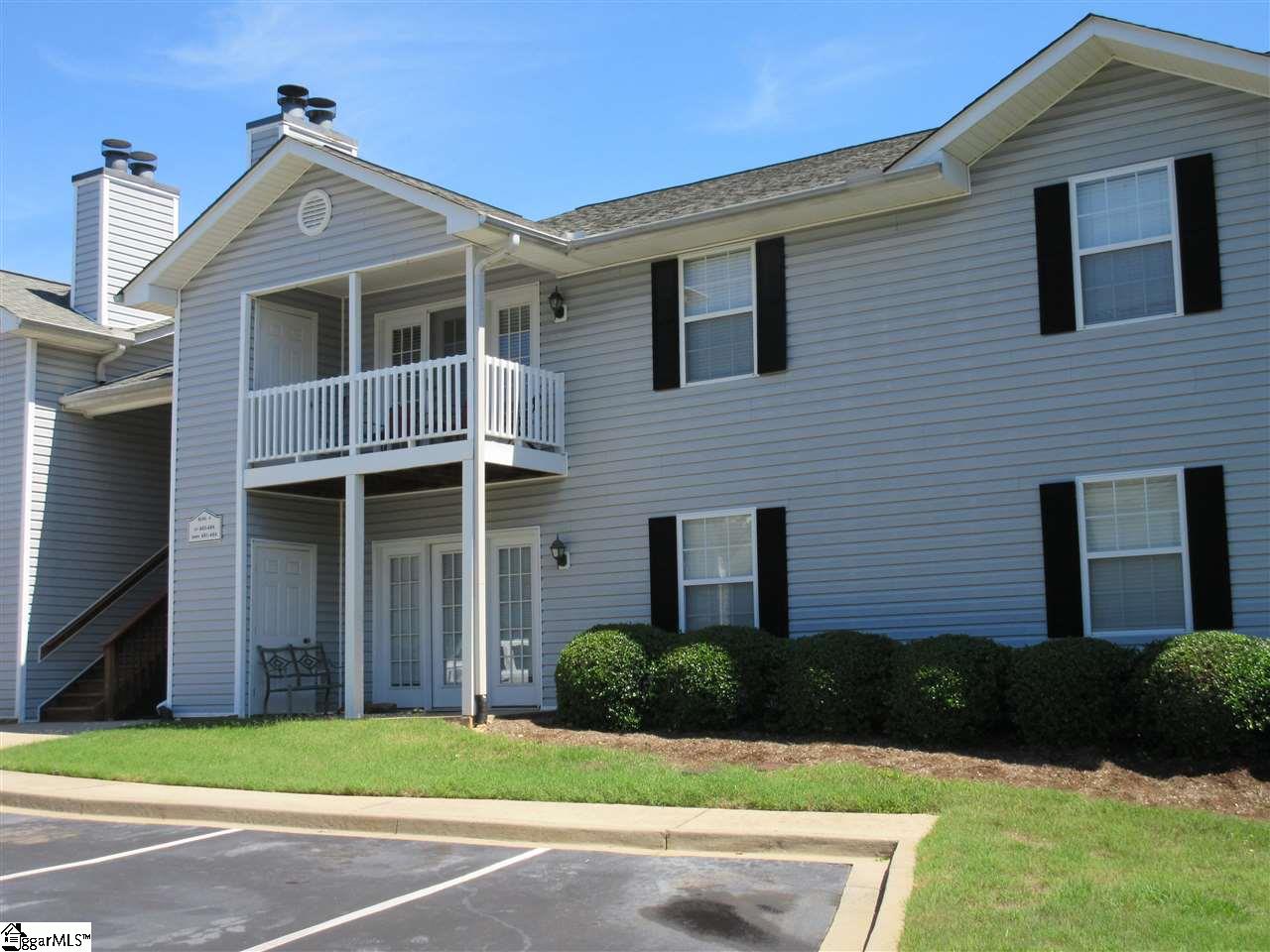 407 Pelham Square Way Greer, SC 29650 - Photo 1 of 18 Gallery Image 1