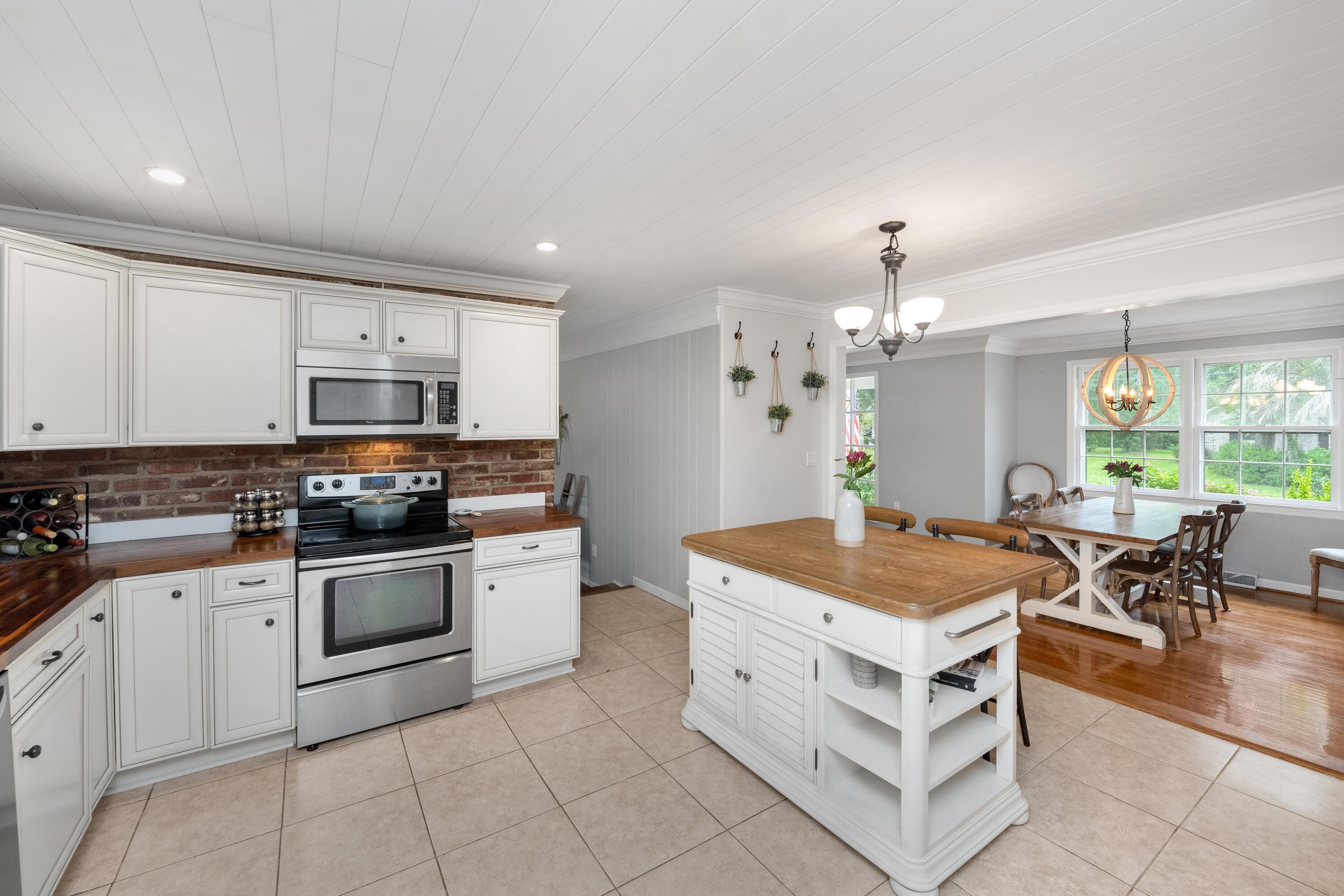 2324 Wofford Road Charleston, SC 29414 - Photo 16 of 57 2324 Wofford Rd-27
