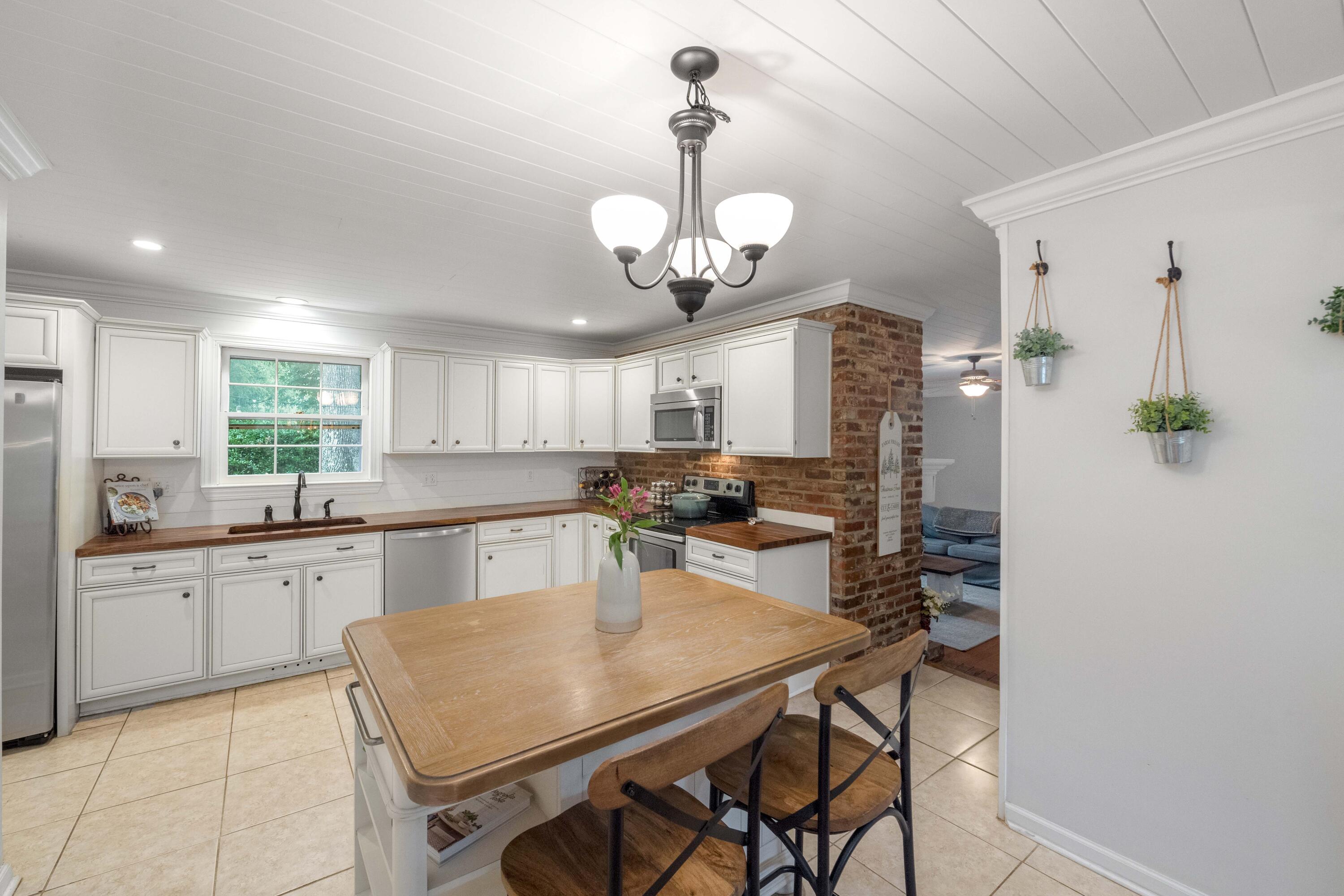 2324 Wofford Road Charleston, SC 29414 - Photo 17 of 57 2324 Wofford Rd-28