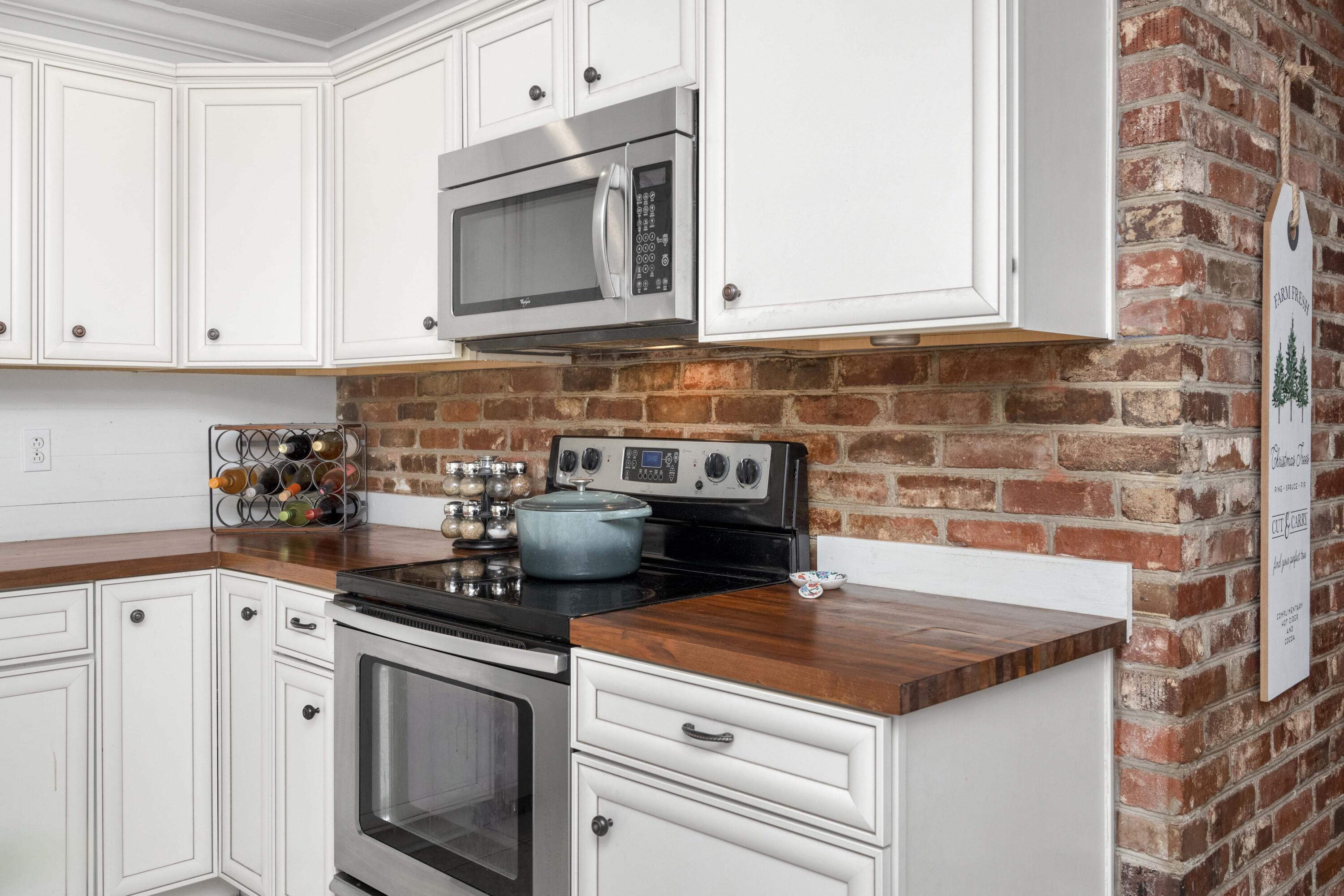2324 Wofford Road Charleston, SC 29414 - Photo 9 of 57 2324 Wofford Rd-57