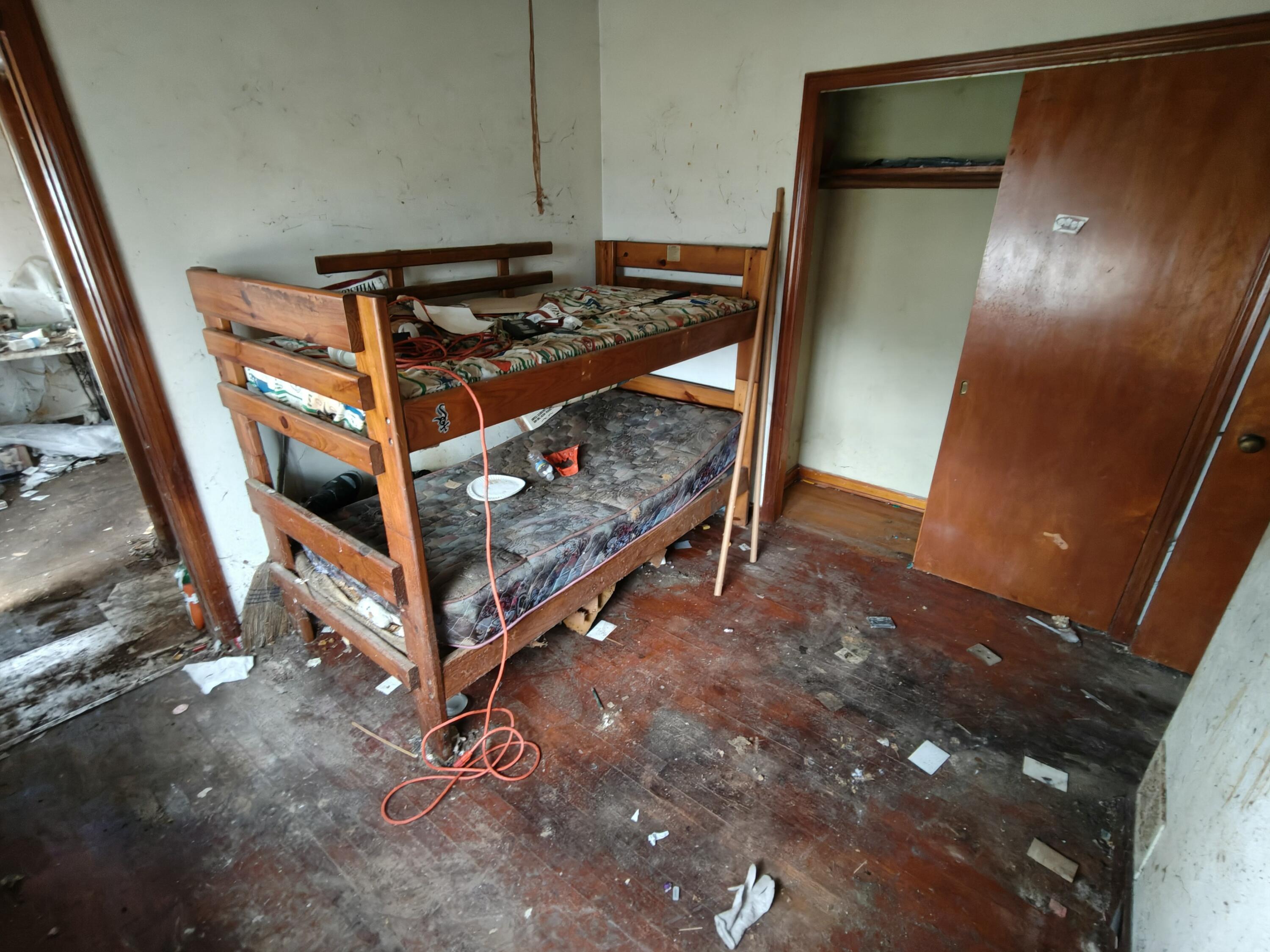 238 North Indiana Street Griffith, IN 46319 - Photo 11 of 23