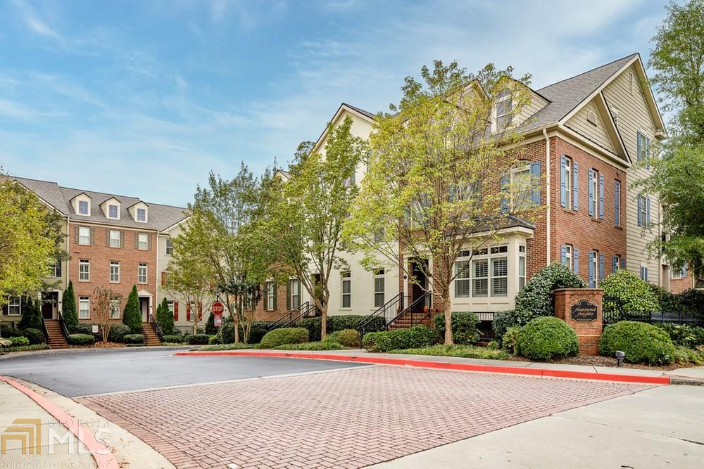 City Living In the Heart of Sandy Springs