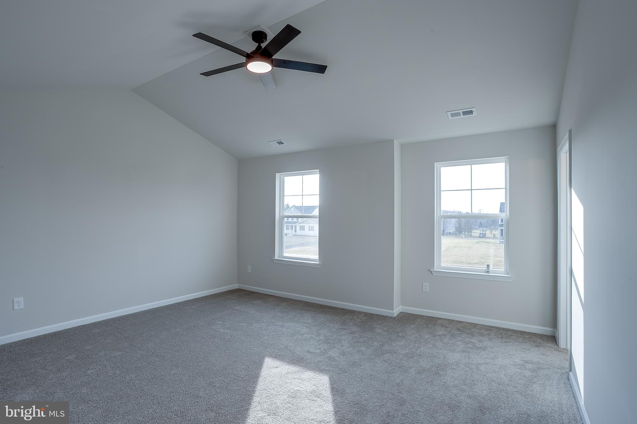 14 Fieldstone Court Bridgeton, NJ 08302 - Photo 15 of 28 Primary with Cathedral