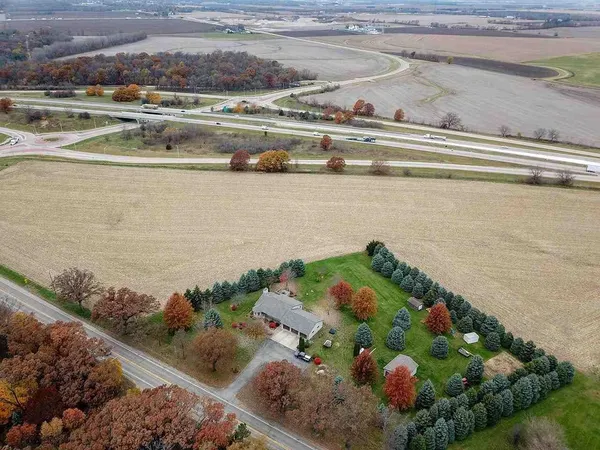 $2,600,000 | 3905 Milwaukee Road, Beloit, WI 53511