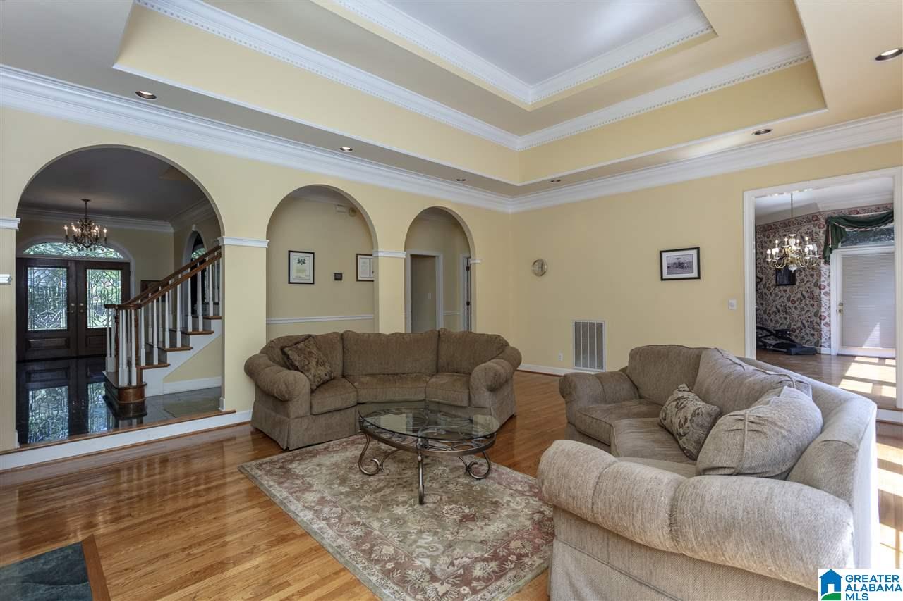2121 Hickory Ridge Circle Birmingham, AL 35243 - Photo 12 of 50