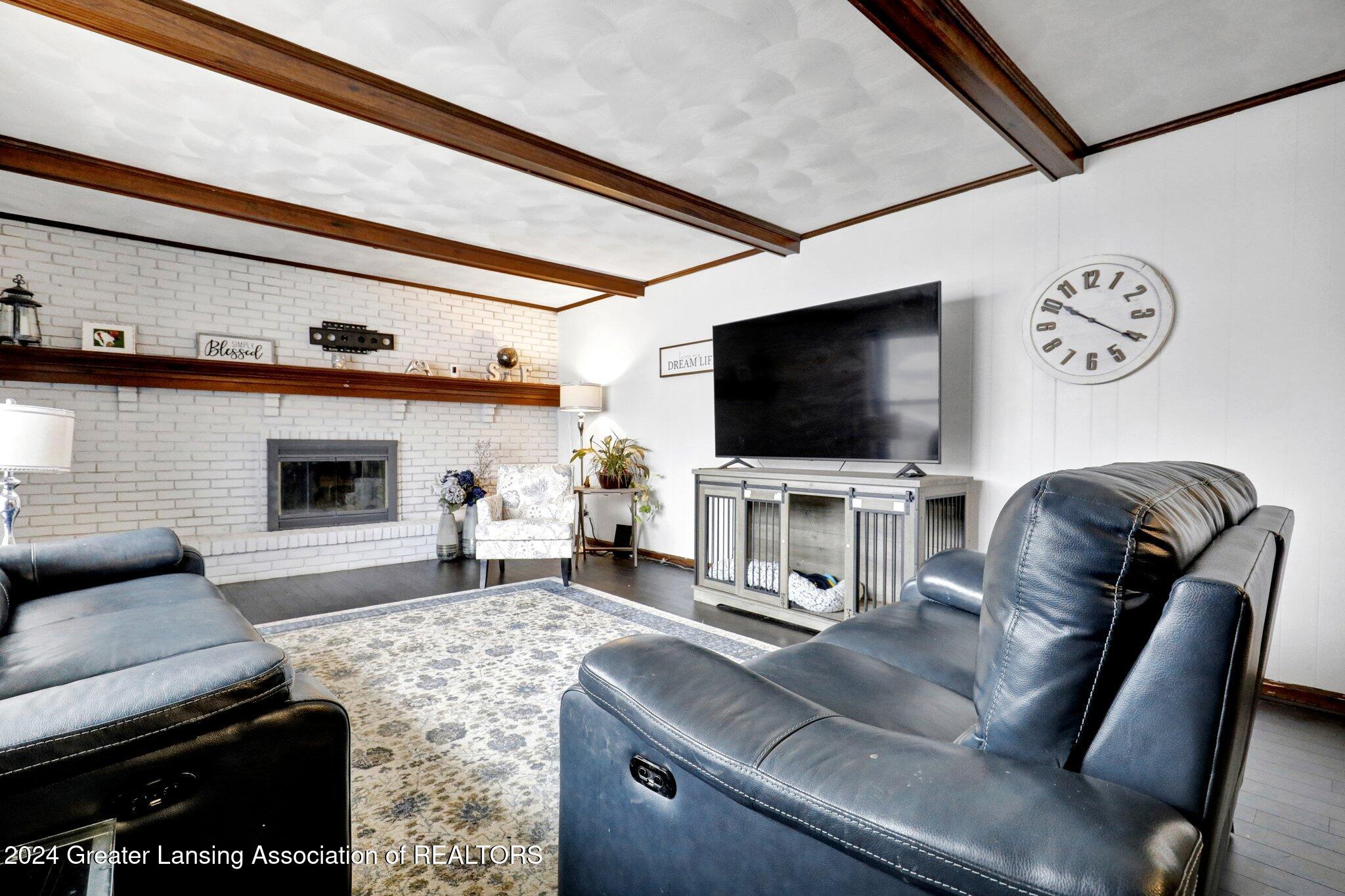 5211 Greenbriar Road Lansing, MI 48917 - Photo 14 of 36 21-web-or-mls-Open Ended Media-21
