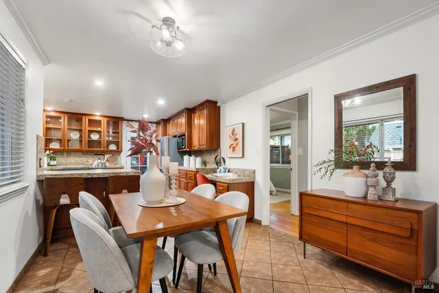 $749,000 | 1212 East Avenue, Napa, CA 94559