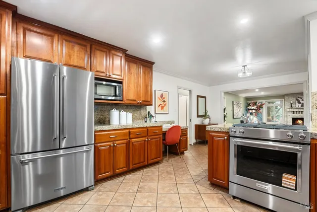 $749,000 | 1212 East Avenue, Napa, CA 94559