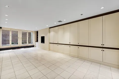 $2,650,000 | 22 Worcester Square, Unit 1, Boston, MA 02118