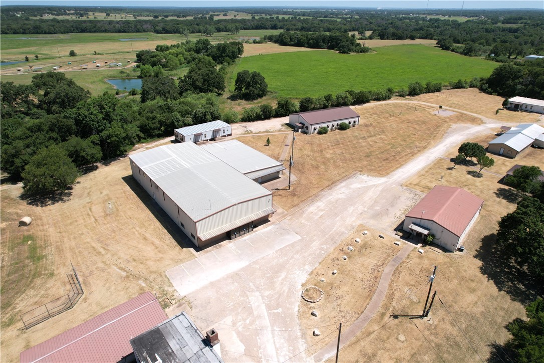 5467 Rogers Hill Road West, TX 76691 - Photo 10 of 32