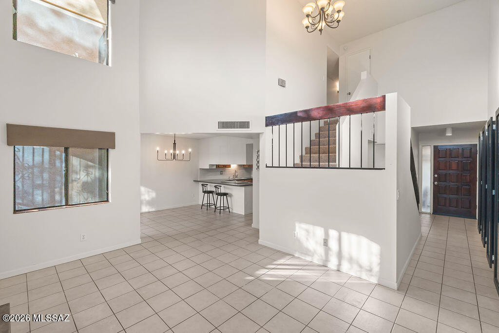 1949 North Swan Road, Unit 24 Tucson, AZ 85712 - Photo 3 of 35 Gallery Image 3