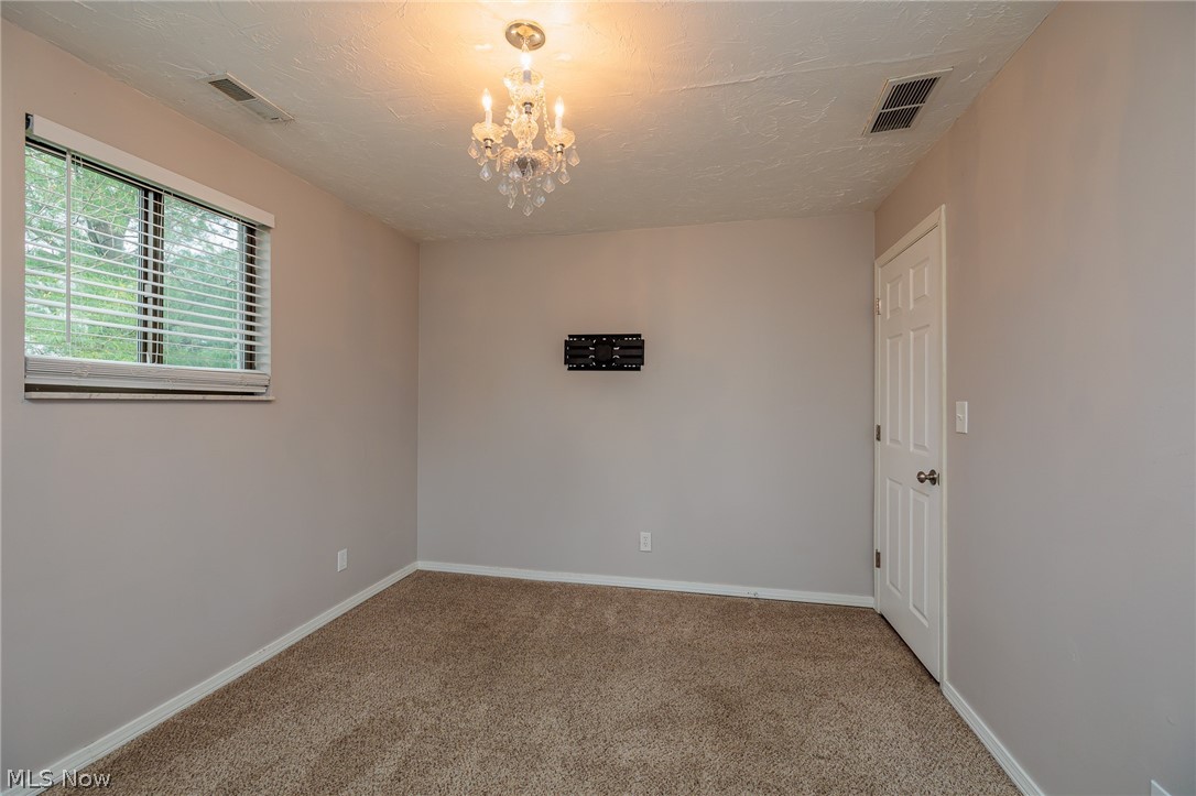 17827 Hunt Road Strongsville, OH 44136 - Photo 17 of 35