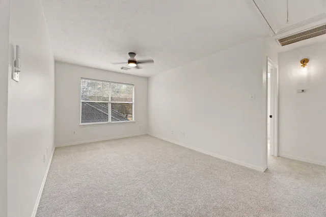 $2,600 | 910 Box Elder Drive, Magnolia, TX 77354