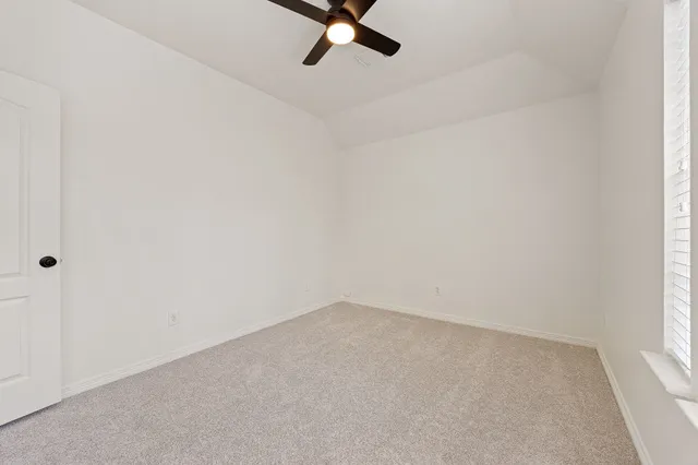 $2,600 | 910 Box Elder Drive, Magnolia, TX 77354