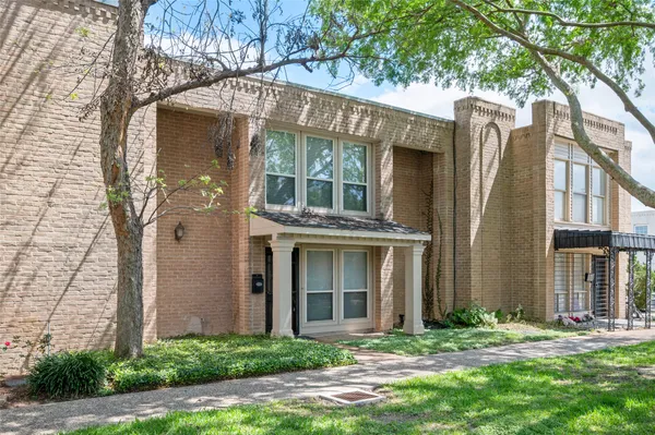 $2,199 | 9417 Bassoon Drive, Houston, TX 77025